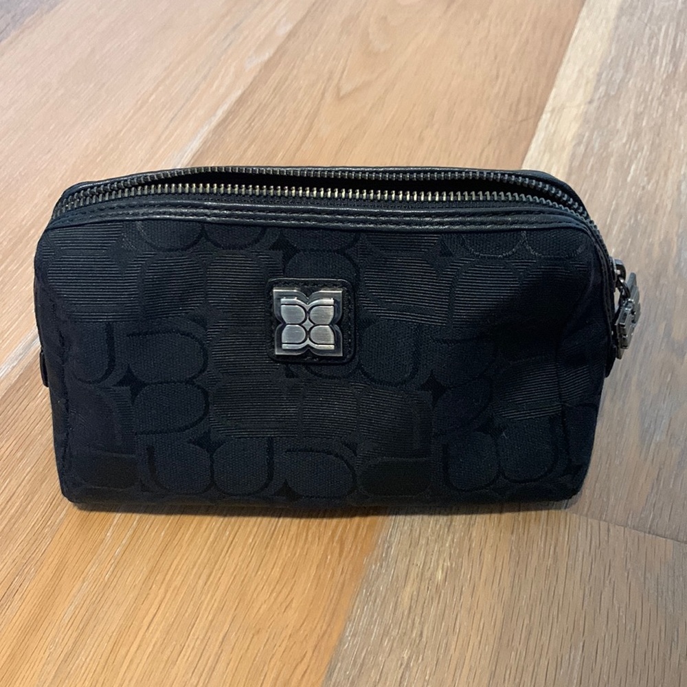 BCBGMaxAzria logo zippered cosmetic bag black